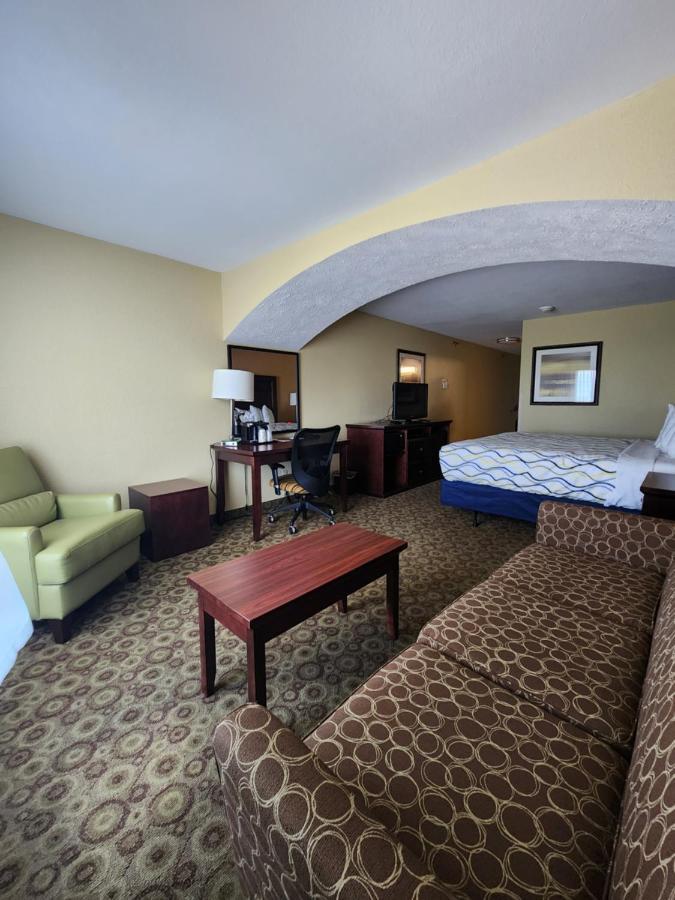 Highland Hotel