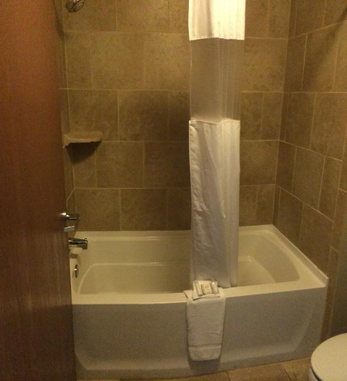 Baymont By Wyndham Hotel