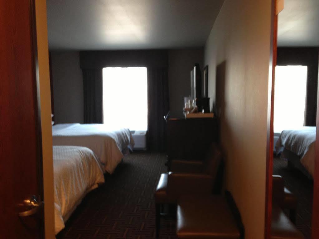 Sonesta Essential Hotel Minot