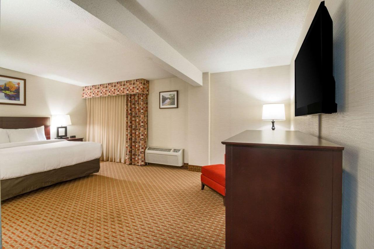 Hotel Clarion Convention Center