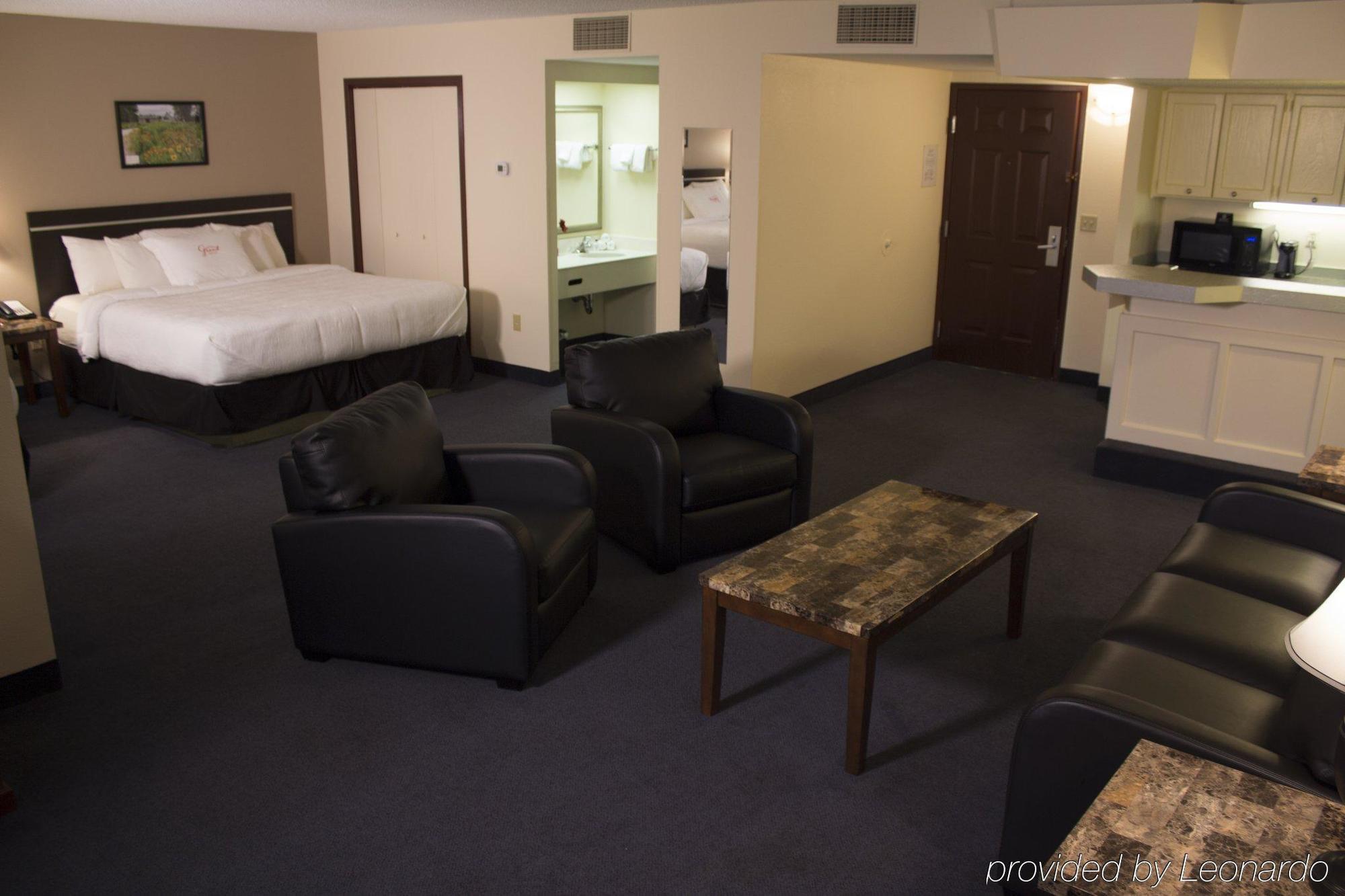 Hotel Grand Minot