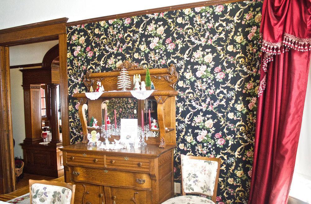 Dakotah Rose Bed & Breakfast 2*